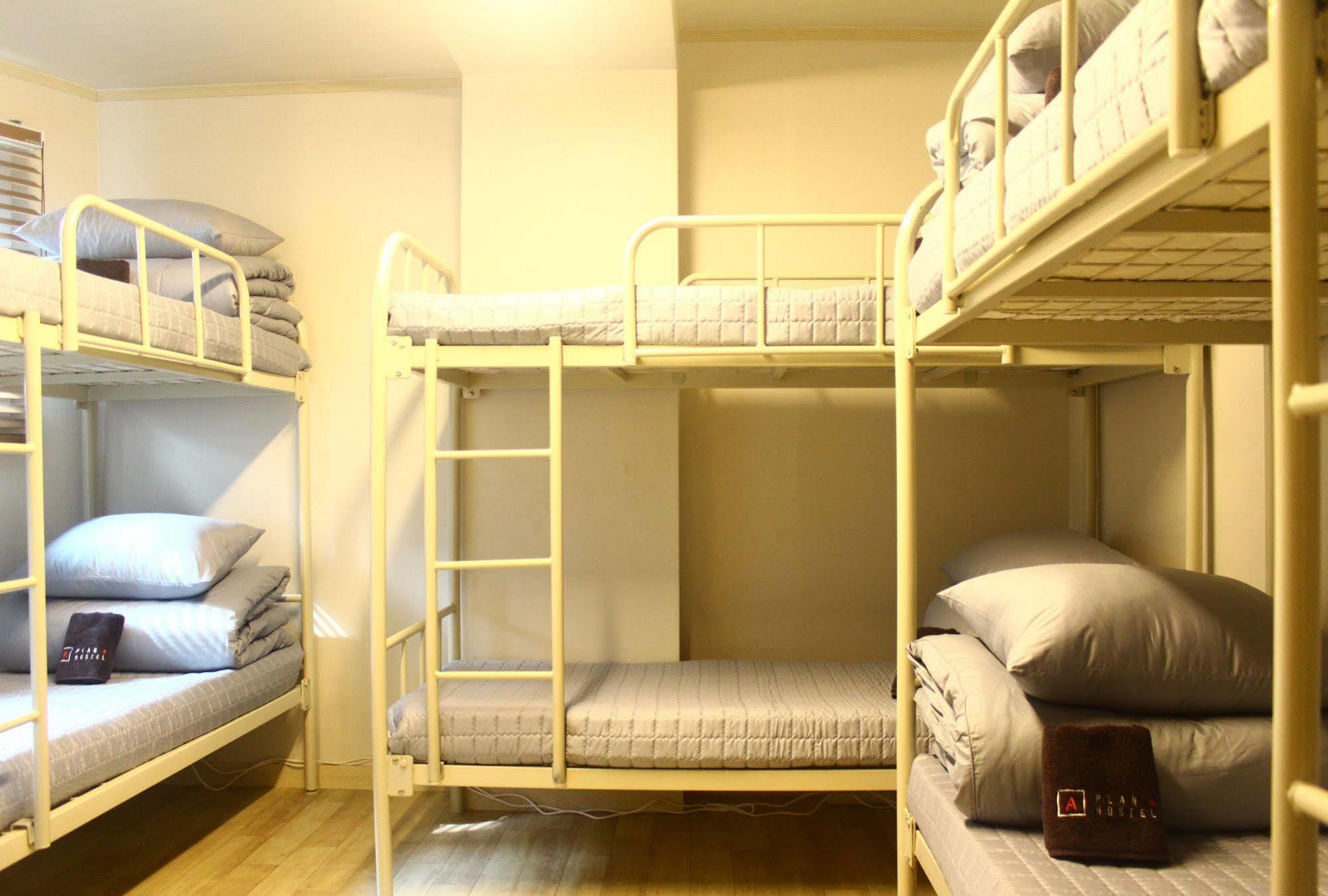 Plan A Hostel Сеул Экстерьер фото