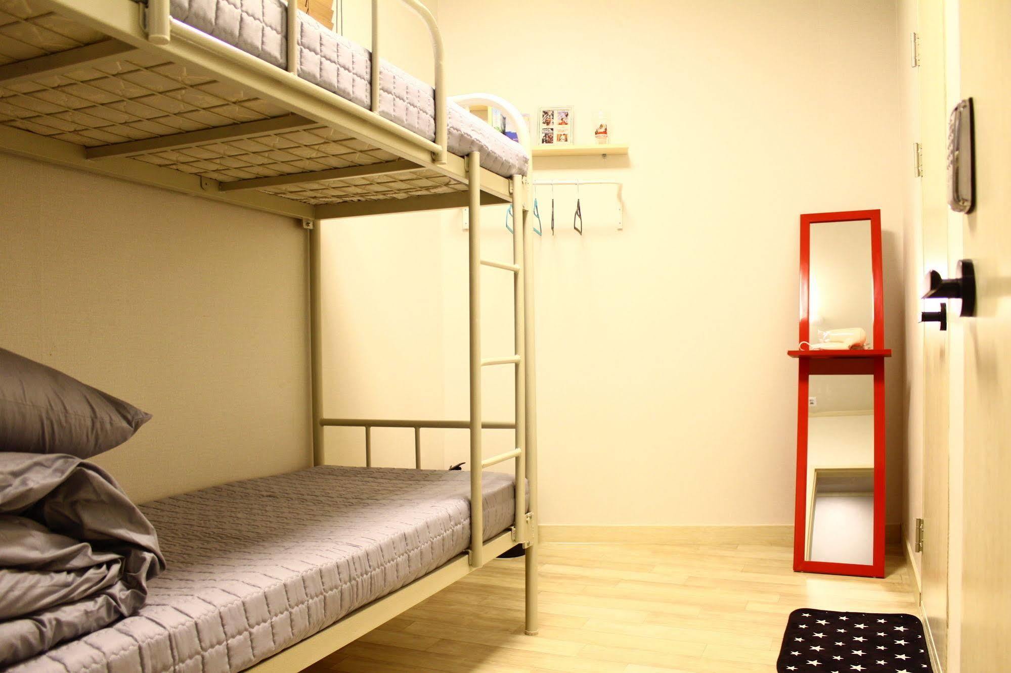 Plan A Hostel Сеул Экстерьер фото